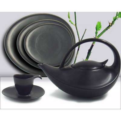 Classic design wholesale grace black japanese style porcelain tea set